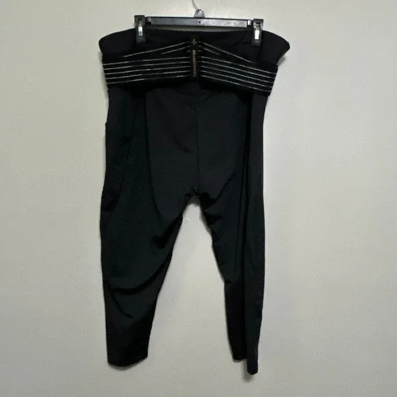 Tommie Copper Women's Capris 4XL Black Compression Back Support Belt Activewear - Picture 3 of 13